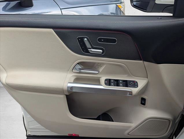Certified 2021 Mercedes-Benz GLB 250 image 8
