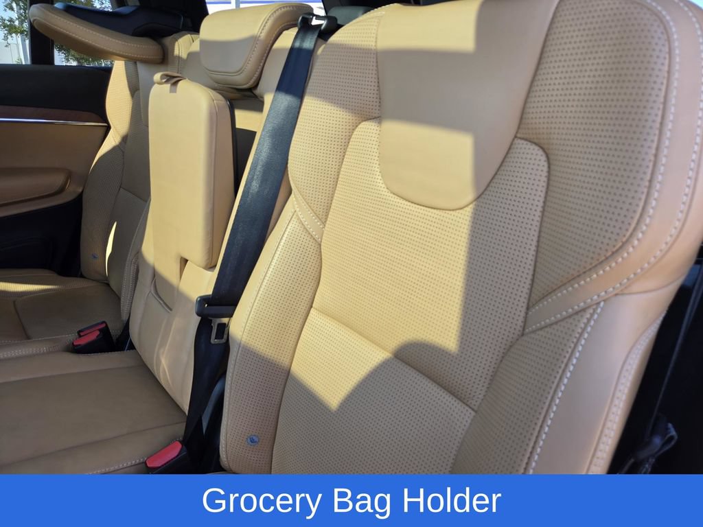 Used 2018 Volvo XC90 T6 Inscription w/ Luxury Package AWD/4WD image 16