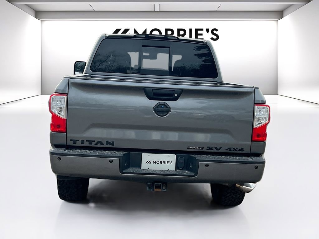 Used 2018 Nissan Titan SV image 6