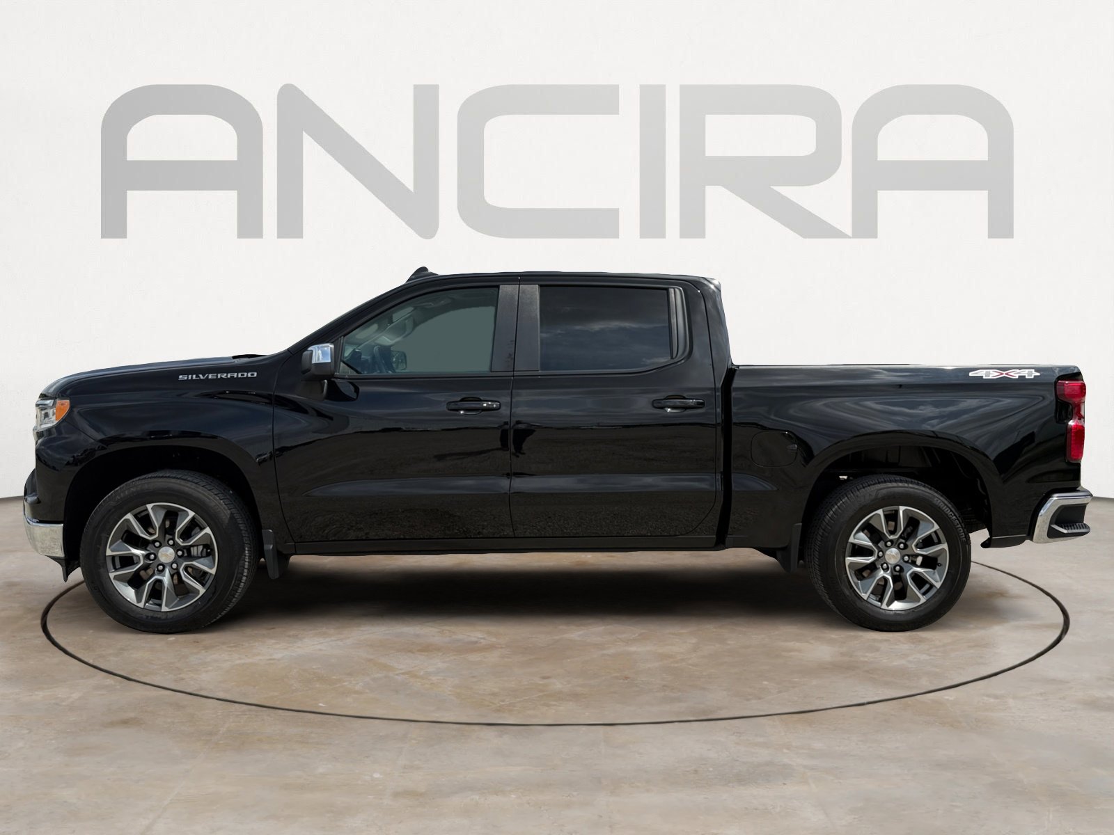Used 2024 Chevrolet Silverado 1500 LT image 7