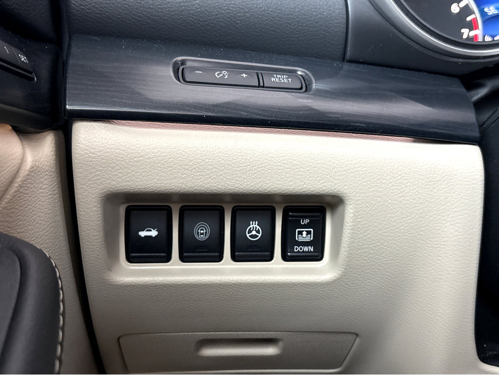 Used 2023 Nissan Maxima Platinum w/ Sport Mat Group image 16