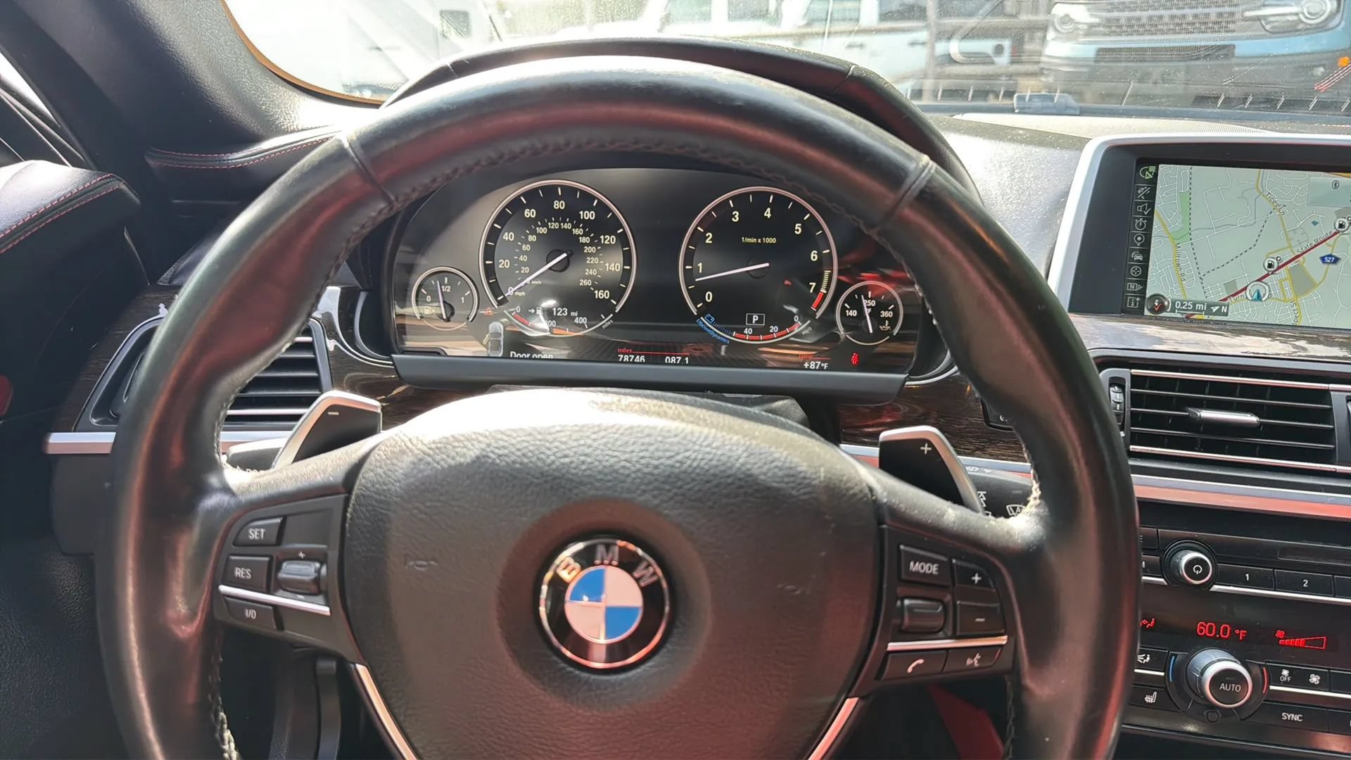 Used 2014 BMW 640i xDrive Convertible AWD/4WD image 25