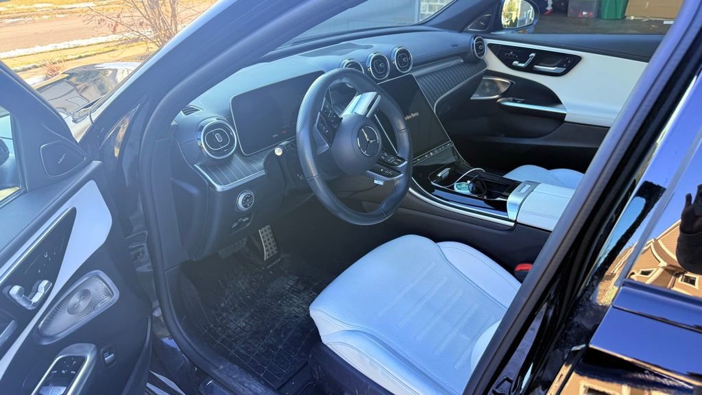 Used 2023 Mercedes-Benz C 300 4MATIC Sedan image 11
