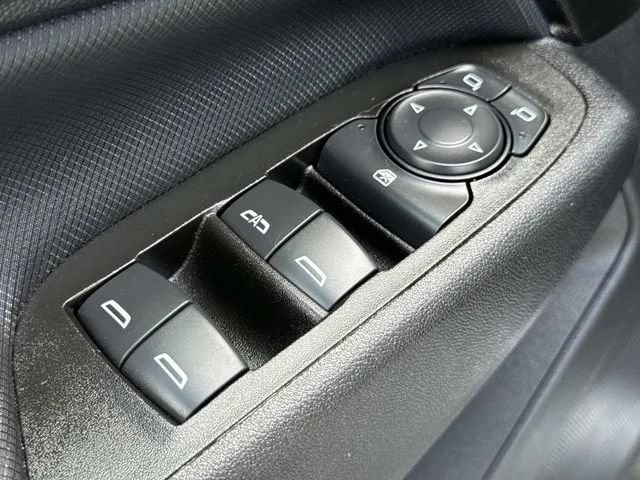 Used 2022 Chevrolet Equinox RS w/ Infotainment Package AWD/4WD image 32