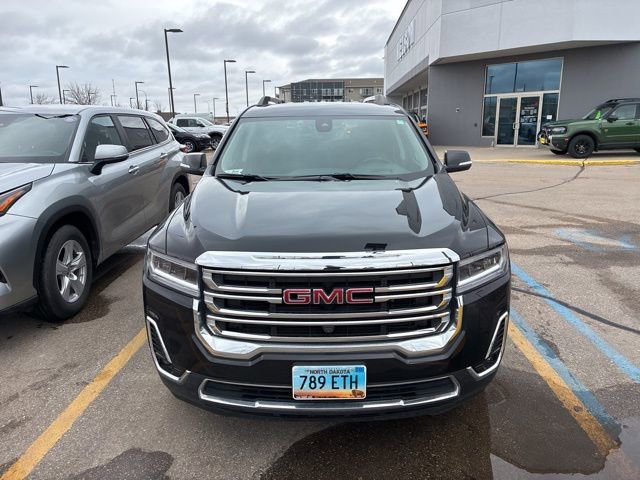 Used 2023 GMC Acadia SLT w/ Technology Package image 2