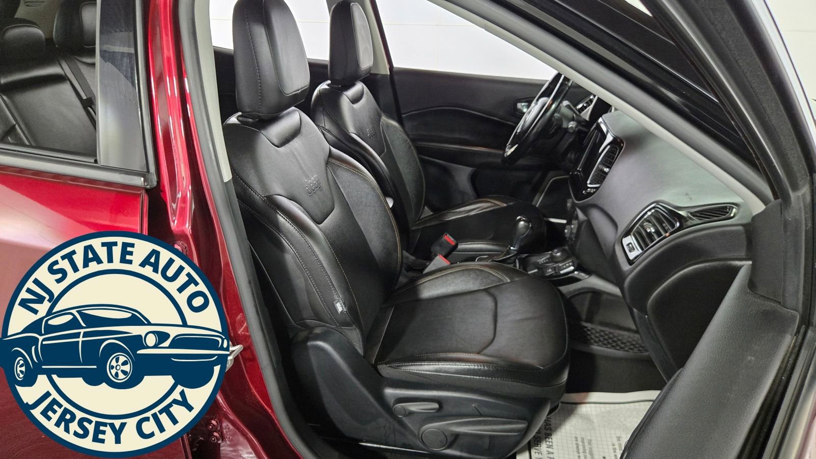 Used 2021 Jeep Compass Limited w/ Sun and Sound Group image 36