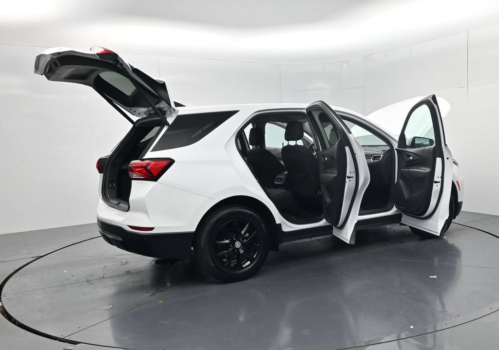 Used 2024 Chevrolet Equinox LT FWD image 56