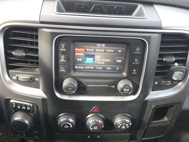 Used 2021 RAM 1500 Classic SLT image 24