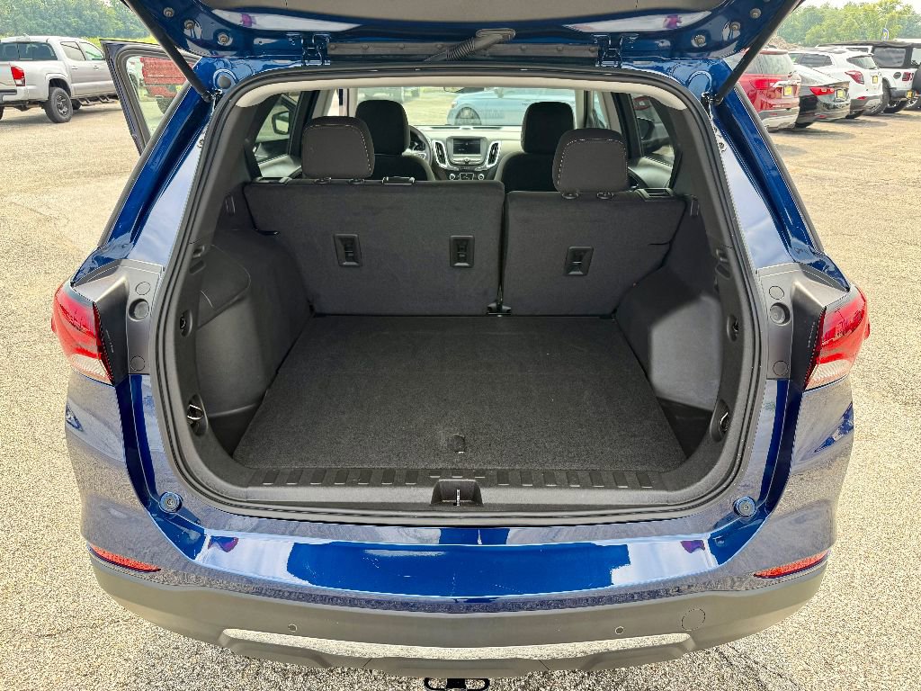 Used 2023 Chevrolet Equinox LT w/ LPO, Floor Liner Package image 23