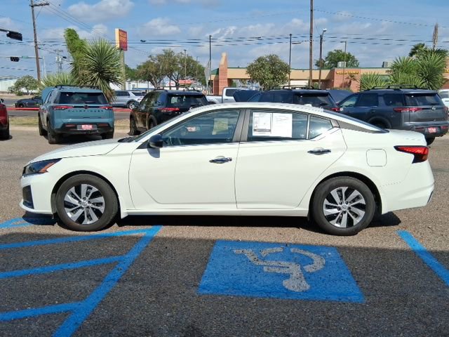 Certified 2025 Nissan Altima 2.5 S FWD image 3