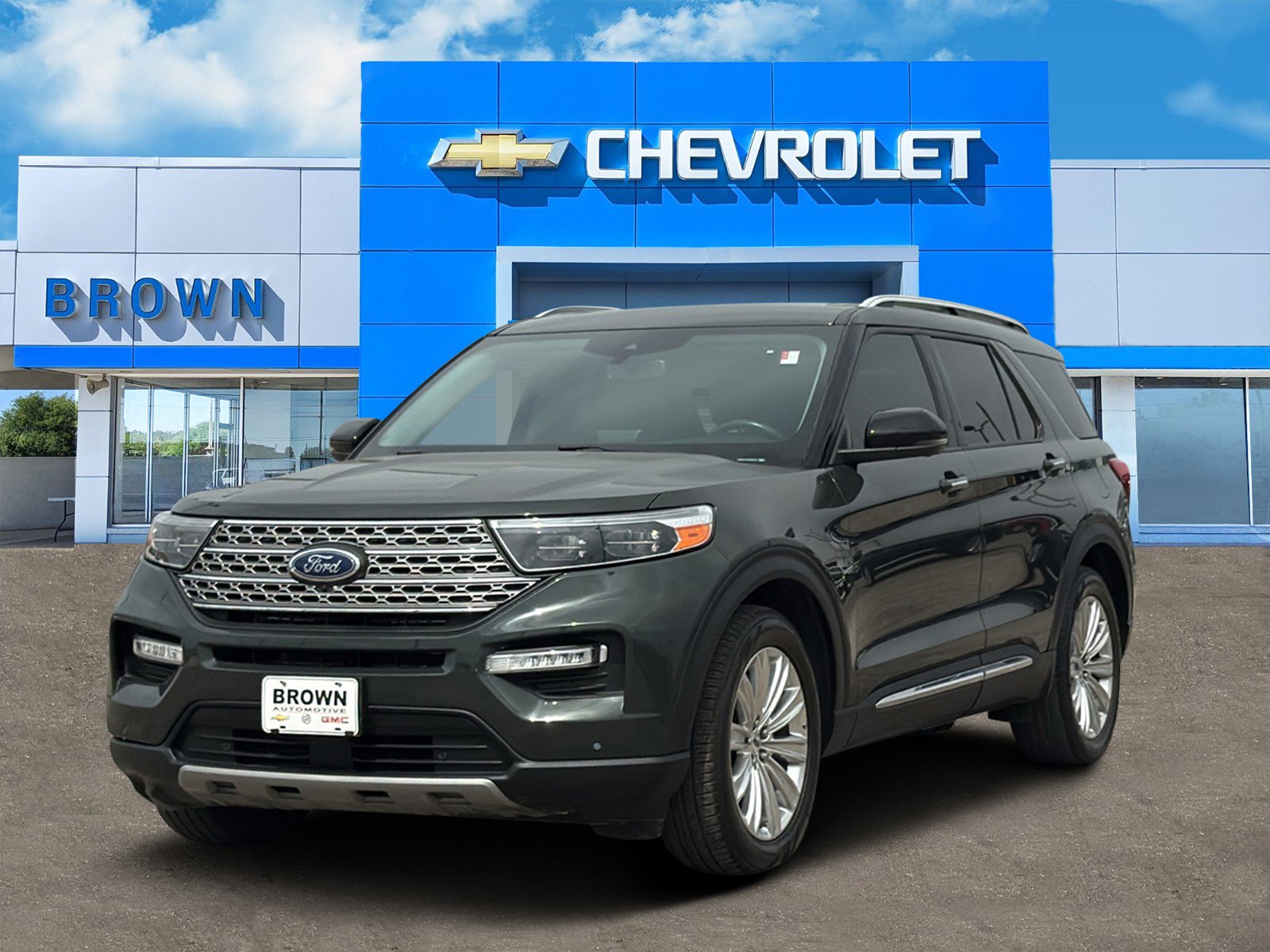 Used 2023 Ford Explorer Limited w/ Limited Technology Package RWD image 3