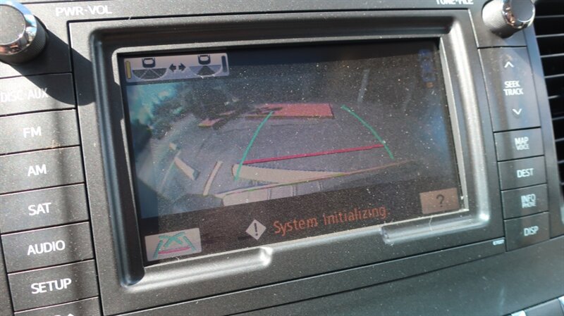 Used 2011 Toyota Sienna XLE w/ Premium Pkg FWD image 23