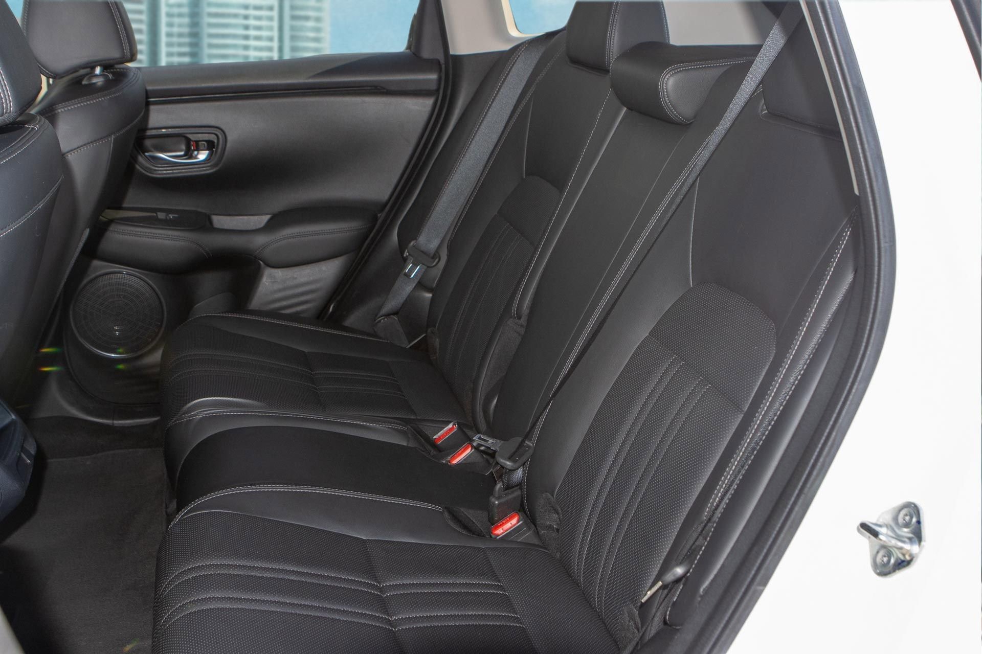 Certified 2023 Honda HR-V EX-L image 16