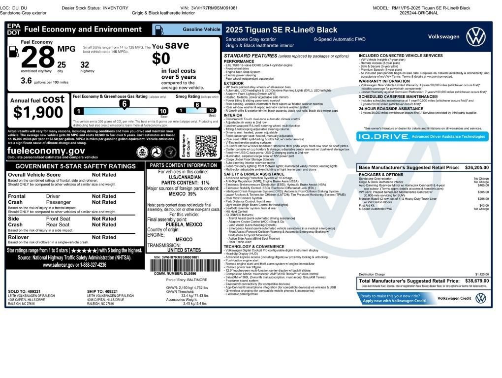 Used 2025 Volkswagen Tiguan SE R-Line FWD image 2
