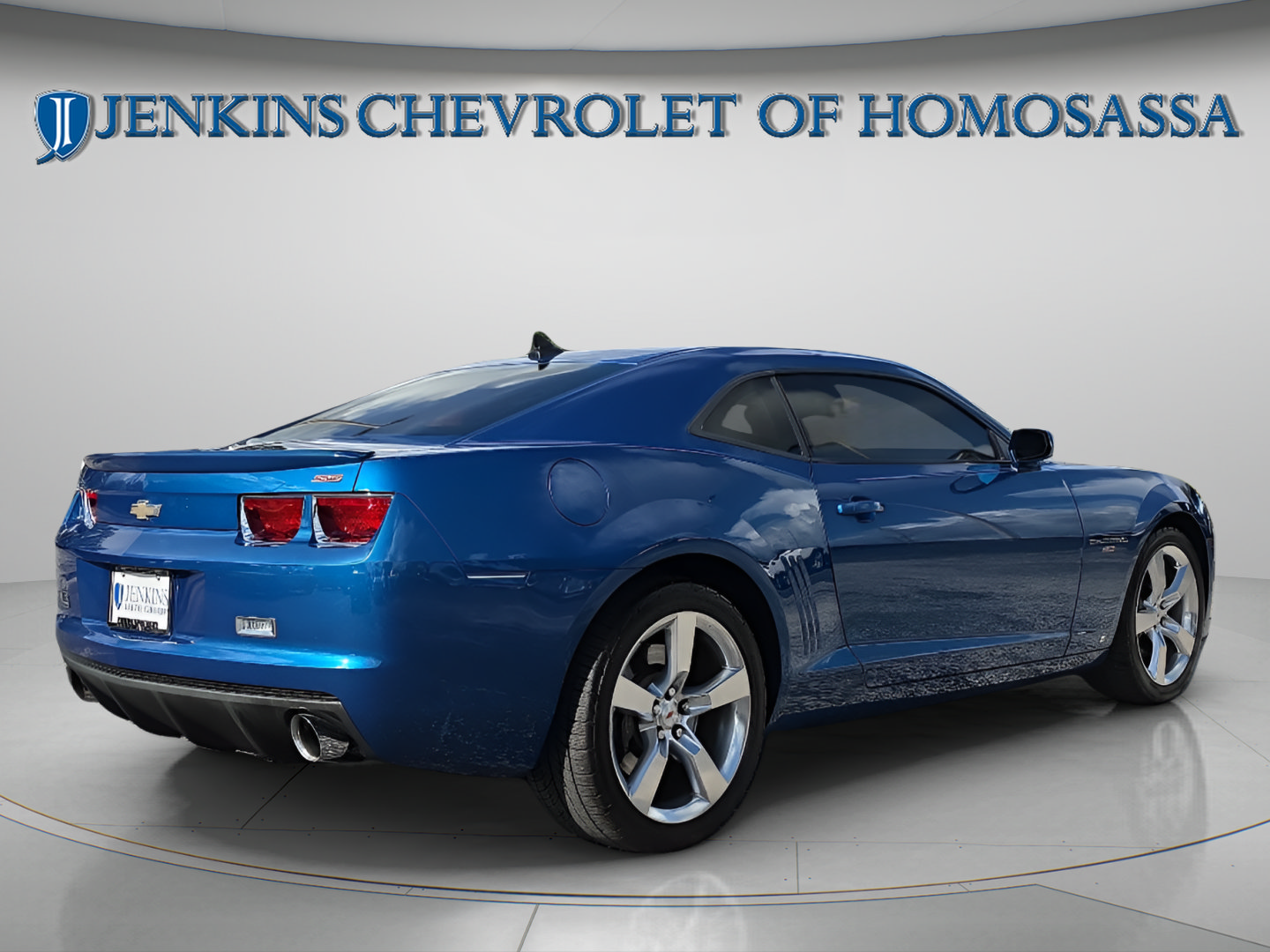Used 2010 Chevrolet Camaro SS w/ RS Package RWD image 5