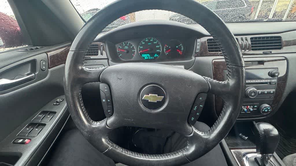 Used 2012 Chevrolet Impala LT FWD image 19