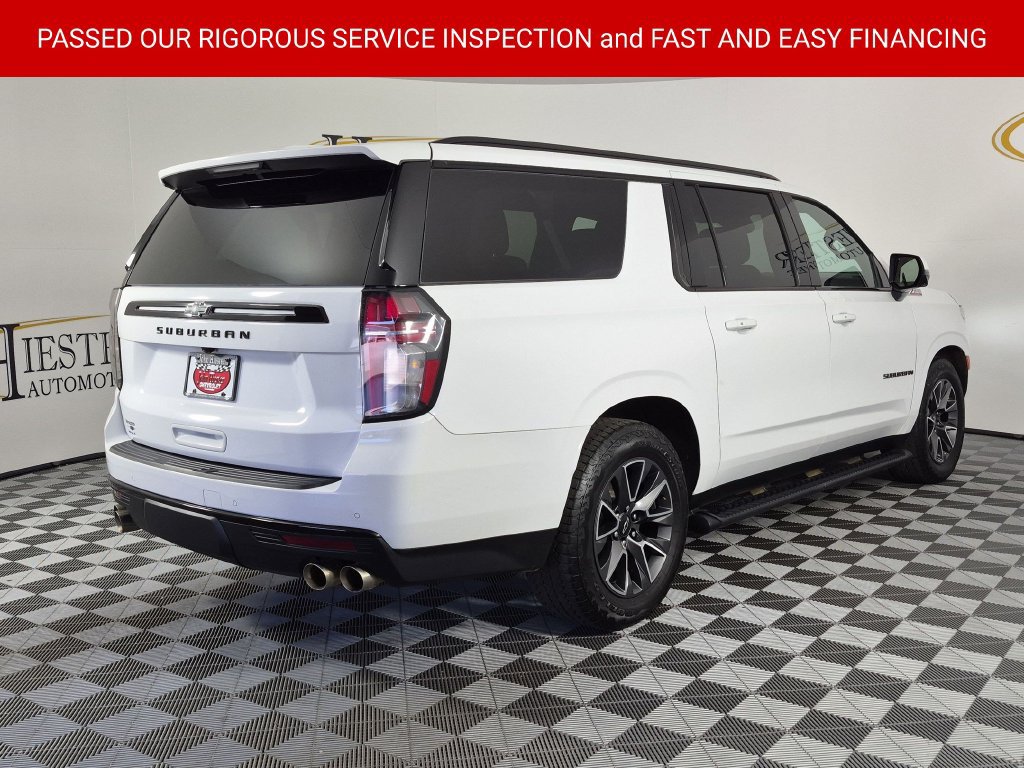 Certified 2023 Chevrolet Suburban Z71 w/ Z71 Off-Road Package AWD/4WD image 5