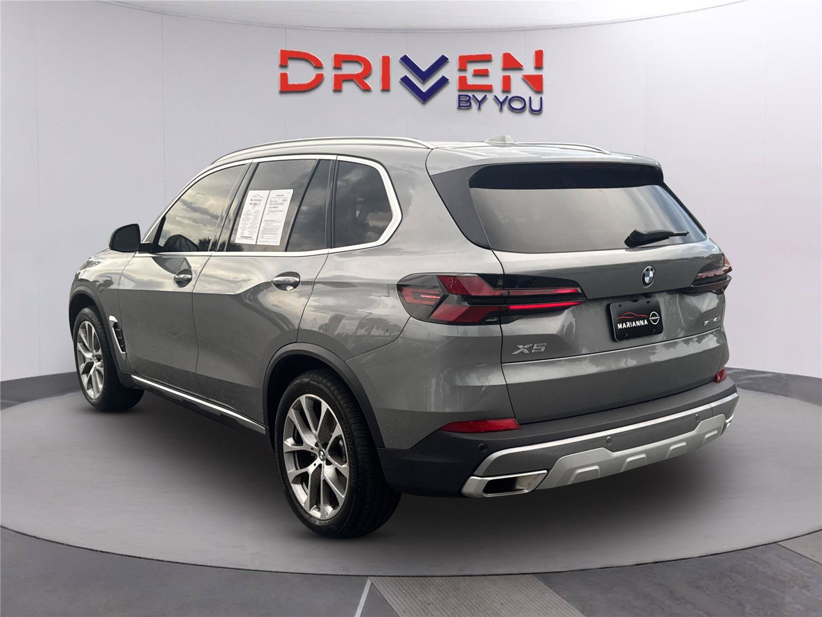 Used 2026 BMW X5 sDrive40i w/ Premium Package RWD image 6