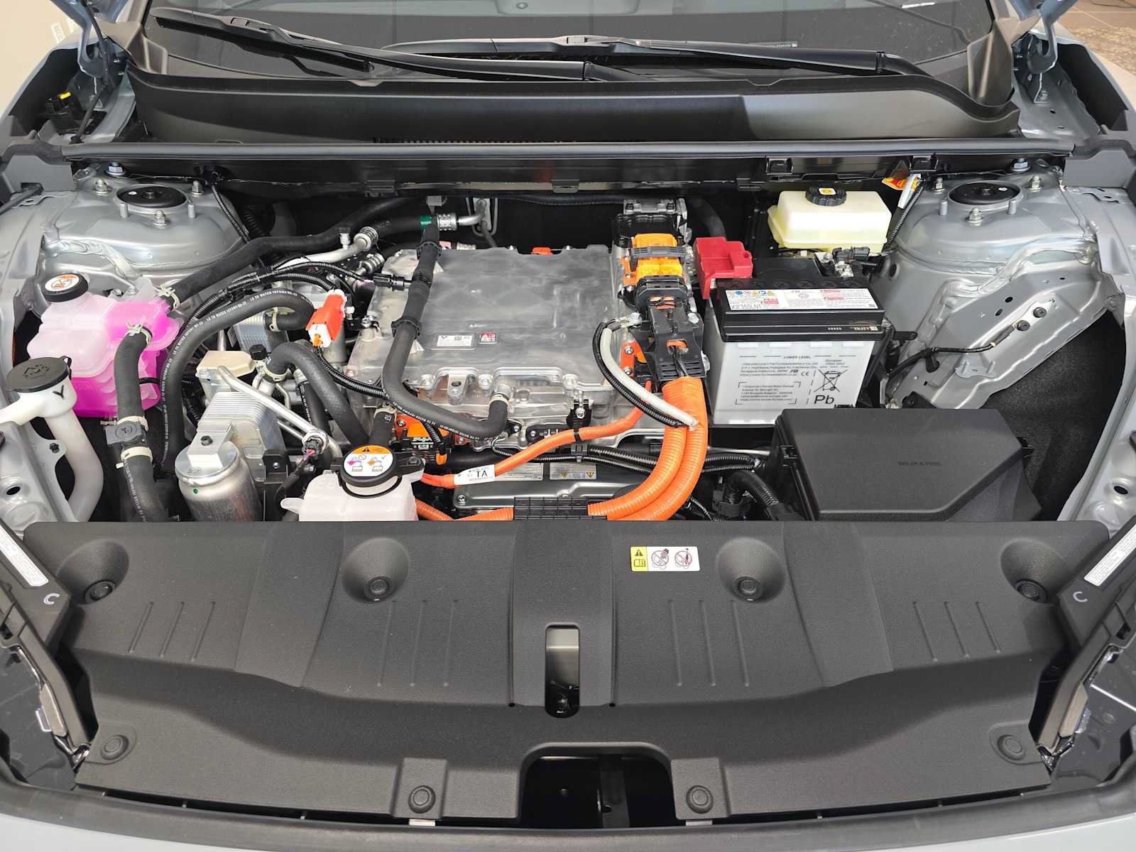 New 2027 Toyota C-HR w/ ALL Weather Mat Package (TMS) AWD/4WD image 9