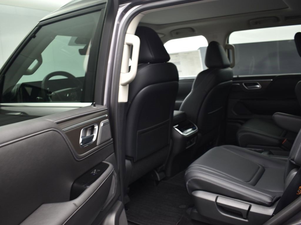 New 2026 INFINITI QX80 Pure w/ Cargo Package image 13