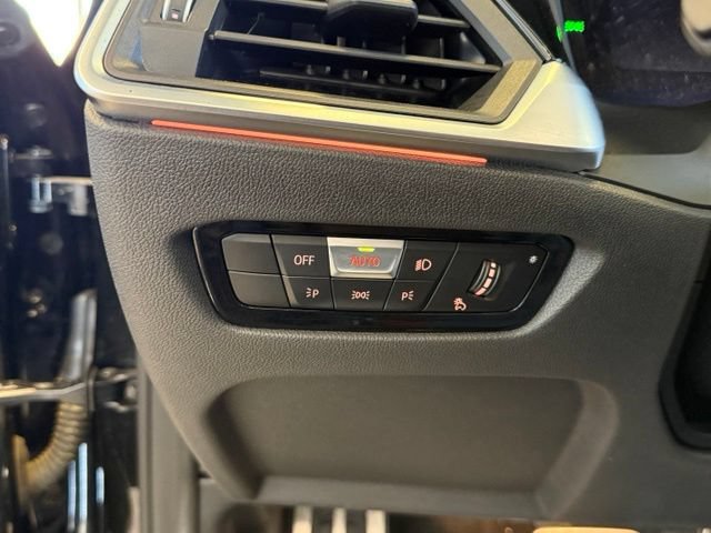 Used 2022 BMW M440i Convertible w/ Premium Package RWD image 21