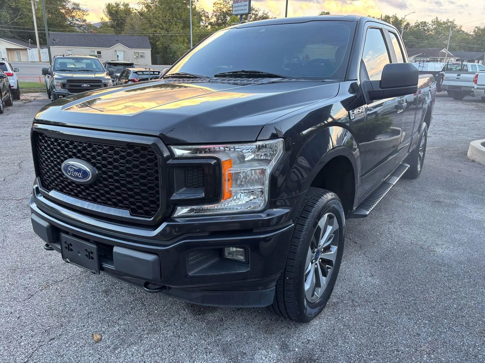 Used 2019 Ford F150 XL w/ Equipment Group 101A Mid image 5
