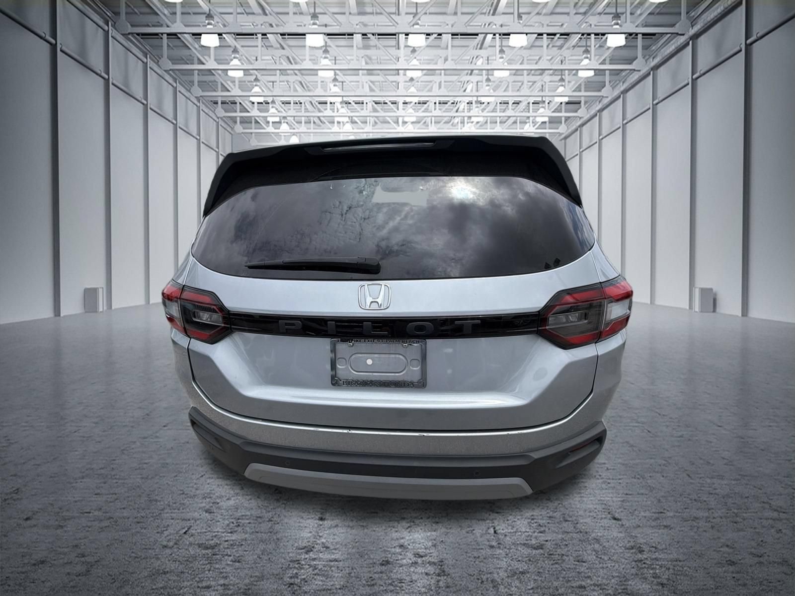 Used 2023 Honda Pilot EX-L image 13