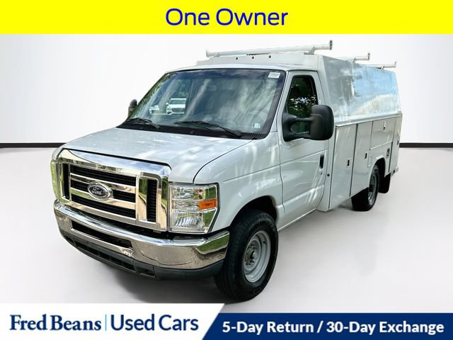 Used 2019 Ford E-350 and Econoline 350 Super Duty w/ Power Windows & Locks Group RWD image 4