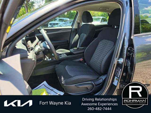 Certified 2026 Kia K5 LXS FWD image 8