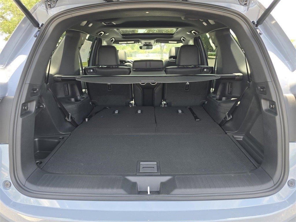 New 2025 Honda Pilot Black Edition image 23