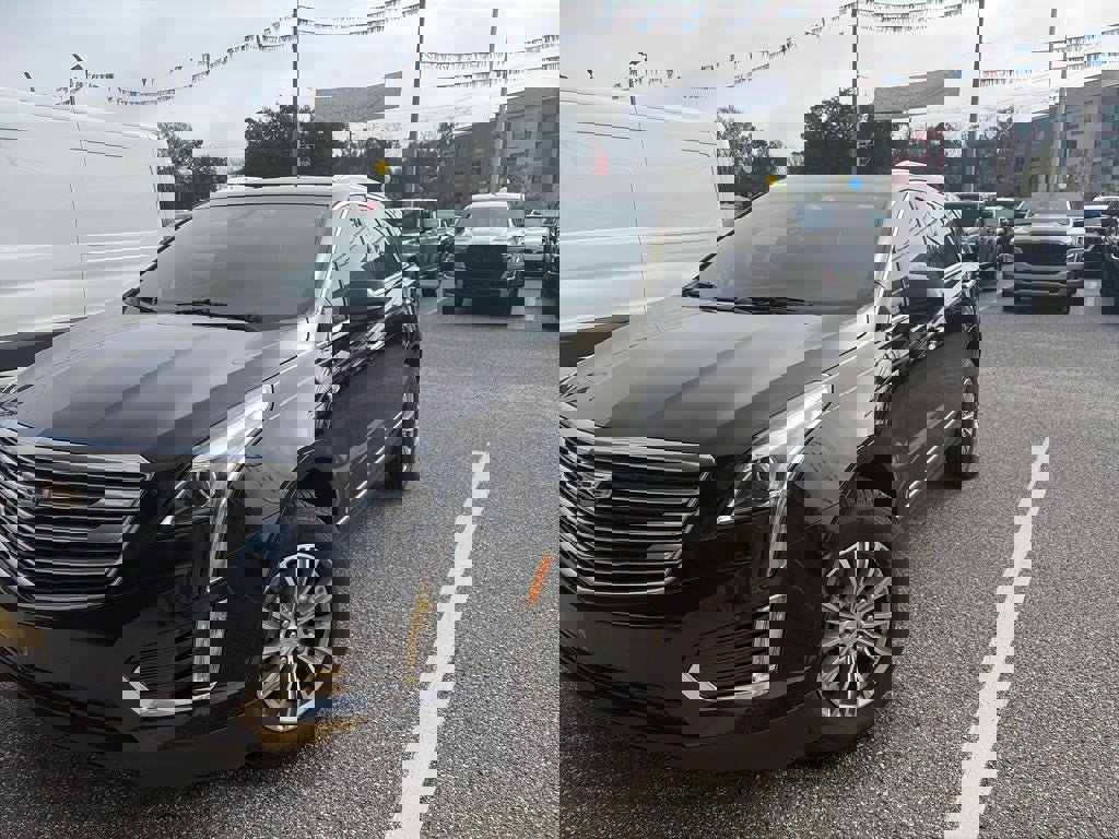 Used 2019 Cadillac XT5 Luxury image 3