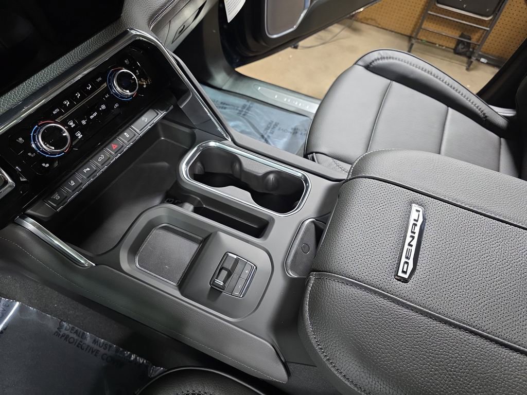 New 2026 GMC Sierra 3500 Denali image 23