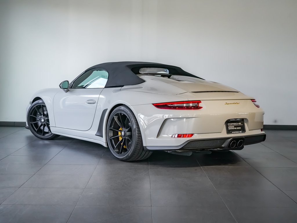 Certified 2019 Porsche 911 Speedster RWD image 3