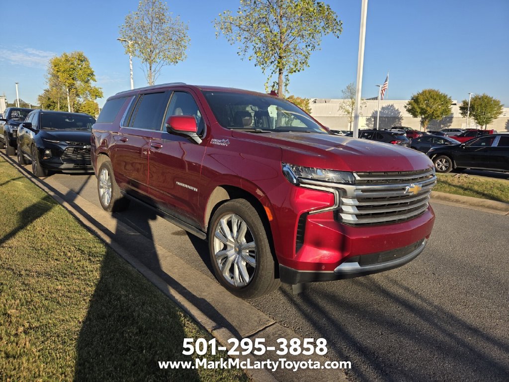Used 2021 Chevrolet Suburban High Country AWD/4WD image 3