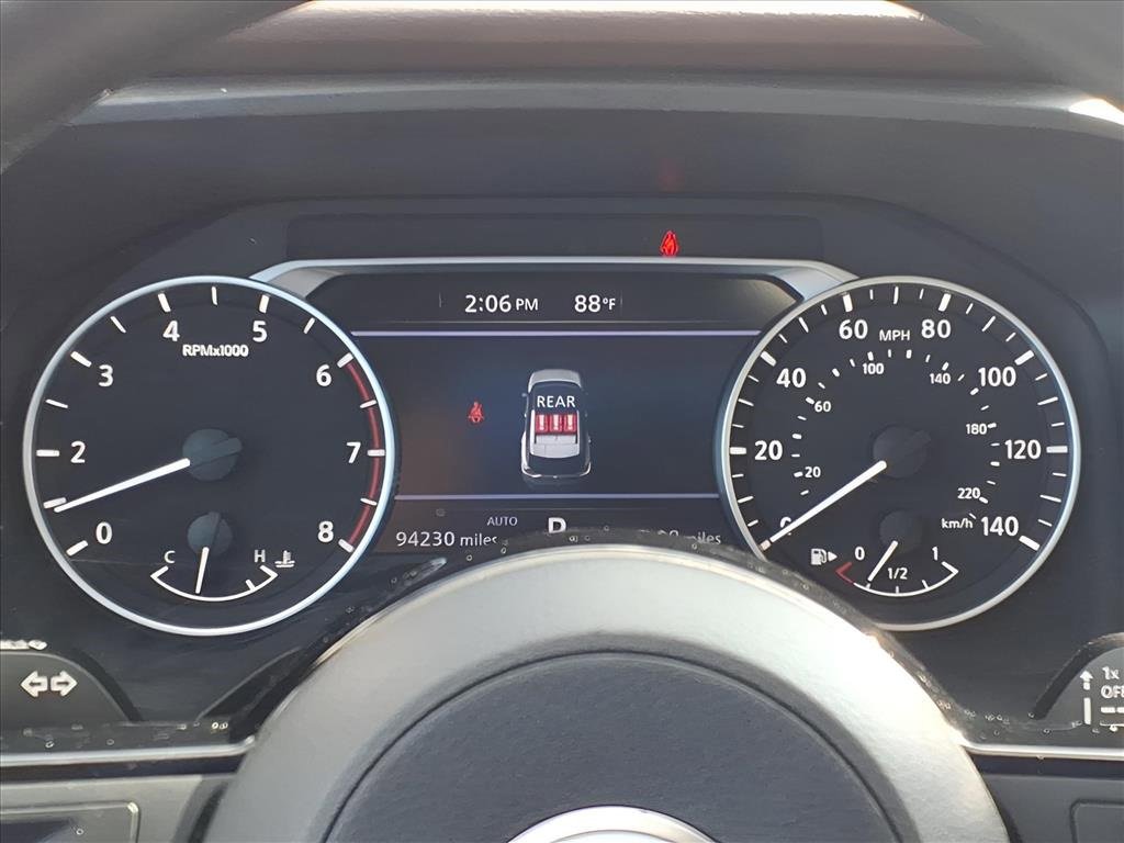 Used 2023 Nissan Rogue SV image 24