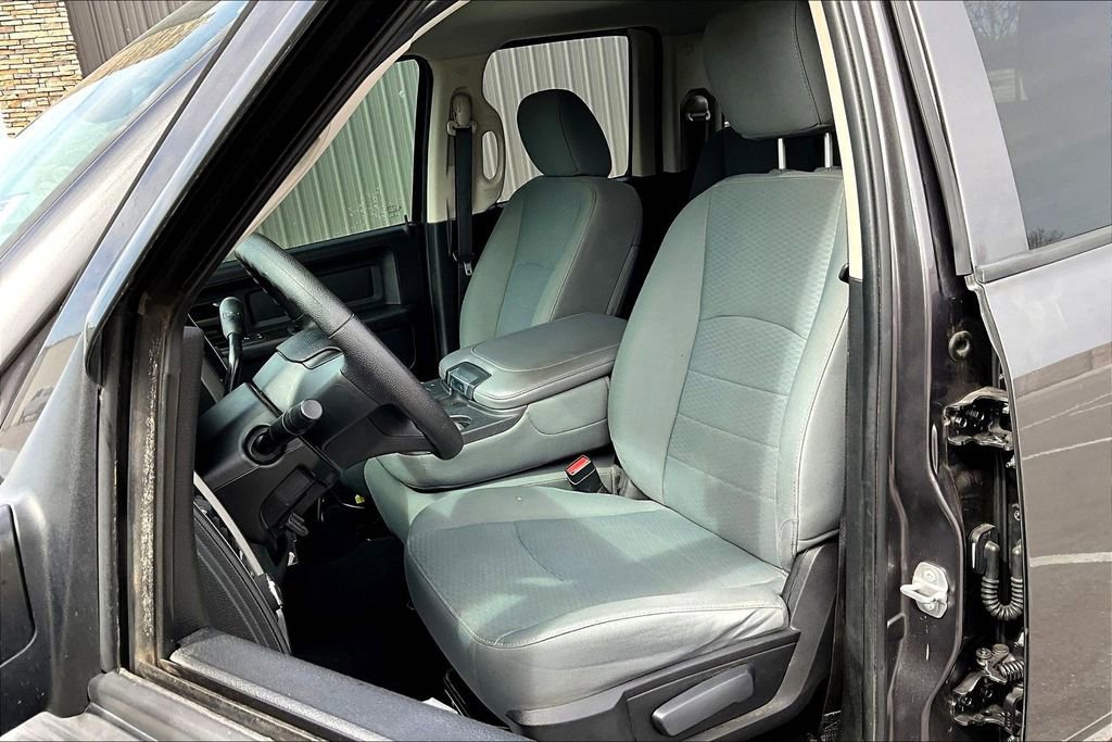 Used 2015 RAM 1500 Express image 16