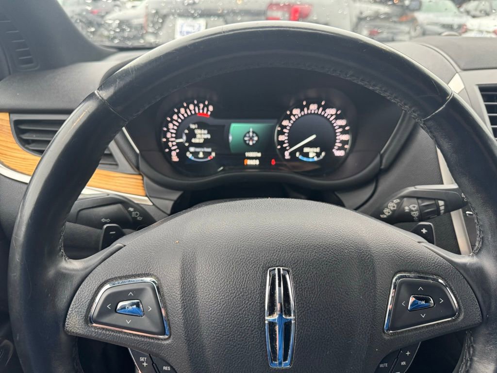 Used 2015 Lincoln MKC FWD w/ Equipment Group 101A Select image 13