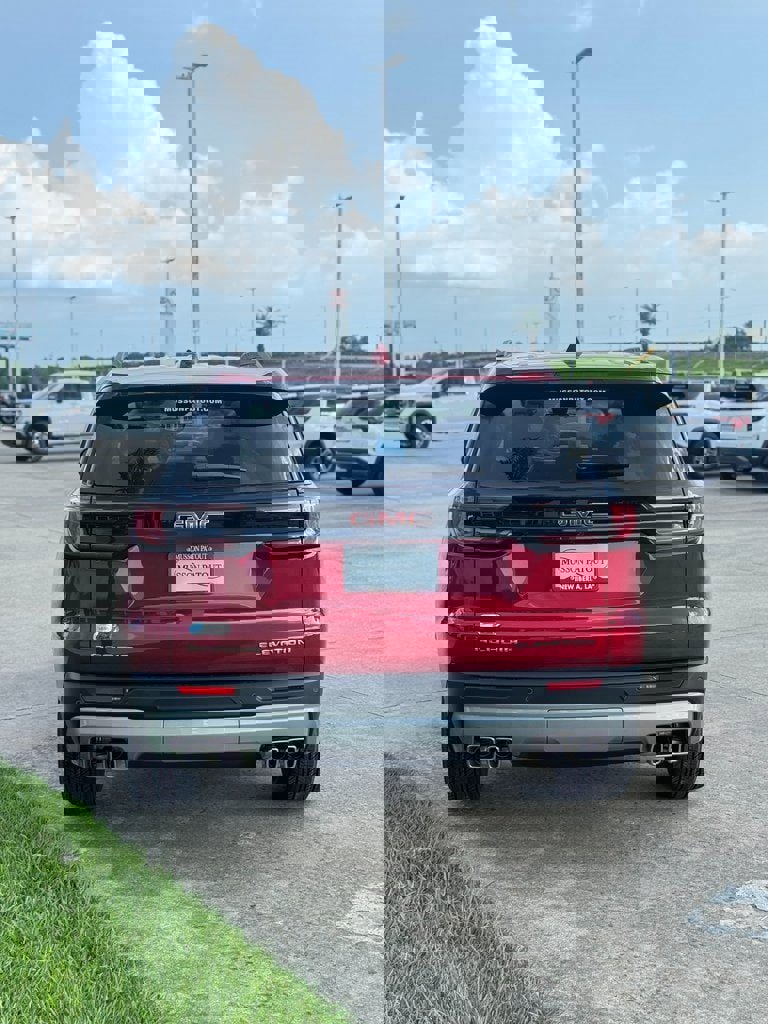 New 2026 GMC Acadia Elevation image 7