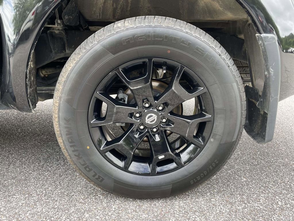 Used 2020 Nissan Frontier SV w/ Midnight Edition Floor Mats RWD image 10
