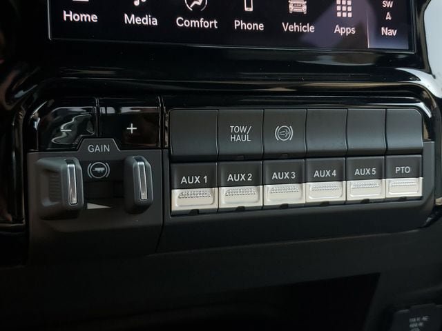 New 2026 RAM 3500 Tradesman AWD/4WD image 28
