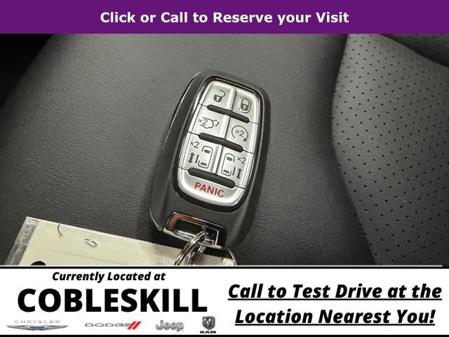 New 2026 Chrysler Pacifica Select image 27