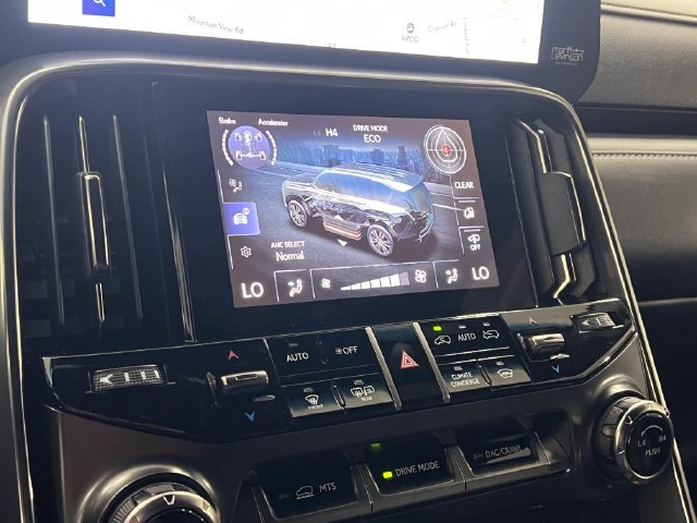 Certified 2026 Lexus LX 700h Luxury w/ Appearance Package AWD/4WD image 20