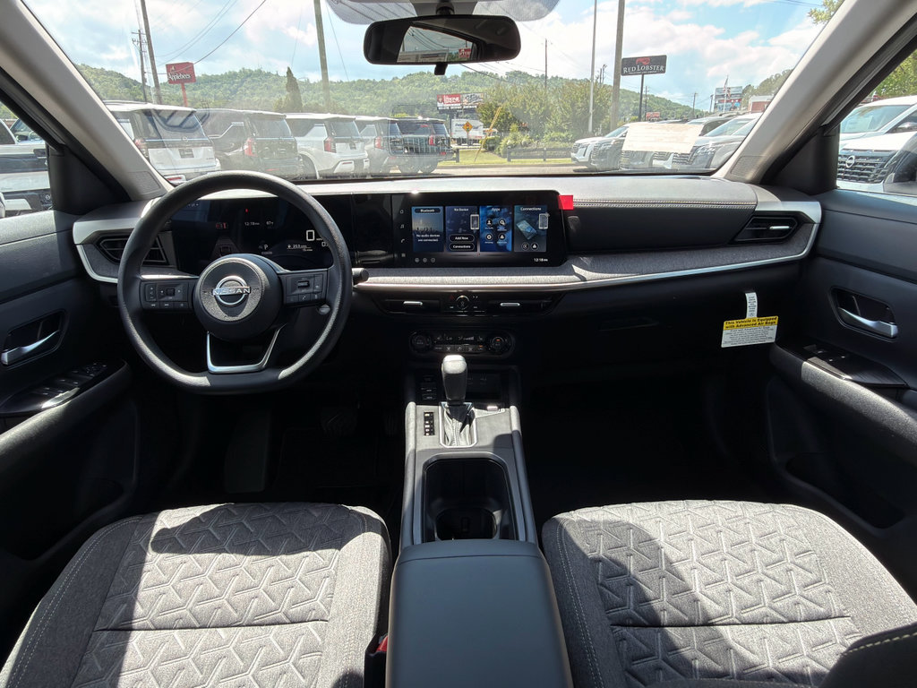 New 2026 Nissan Kicks SV image 13