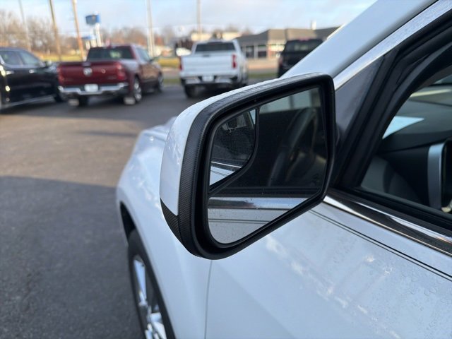 Used 2013 Chevrolet Equinox LT w/ All Star Package image 27