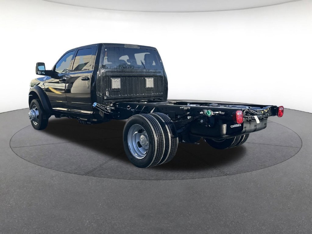 New 2026 RAM 4500 Tradesman w/ Chrome Appearance Group RWD image 3
