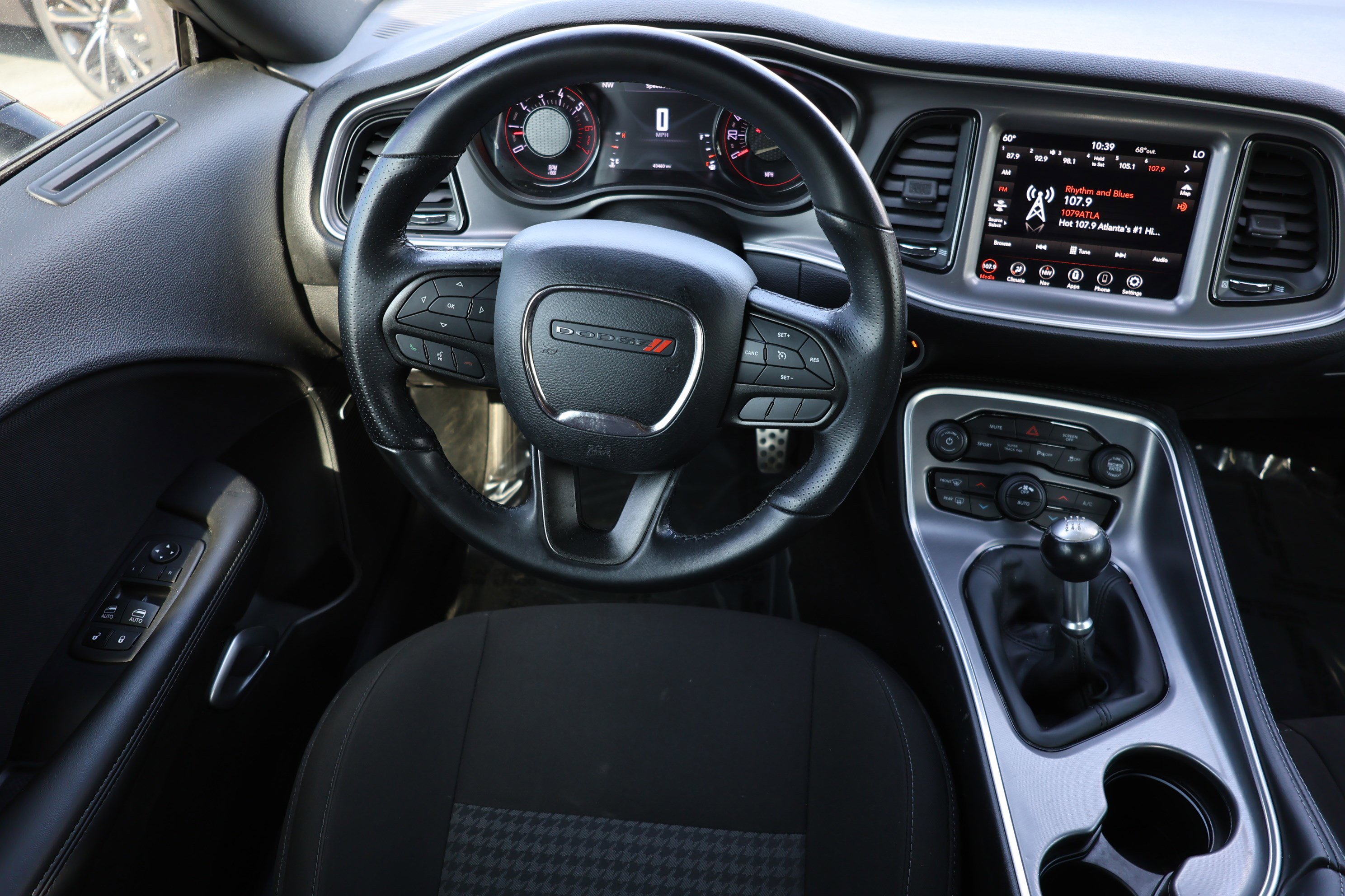 Used 2022 Dodge Challenger R/T w/ Blacktop Package RWD image 22