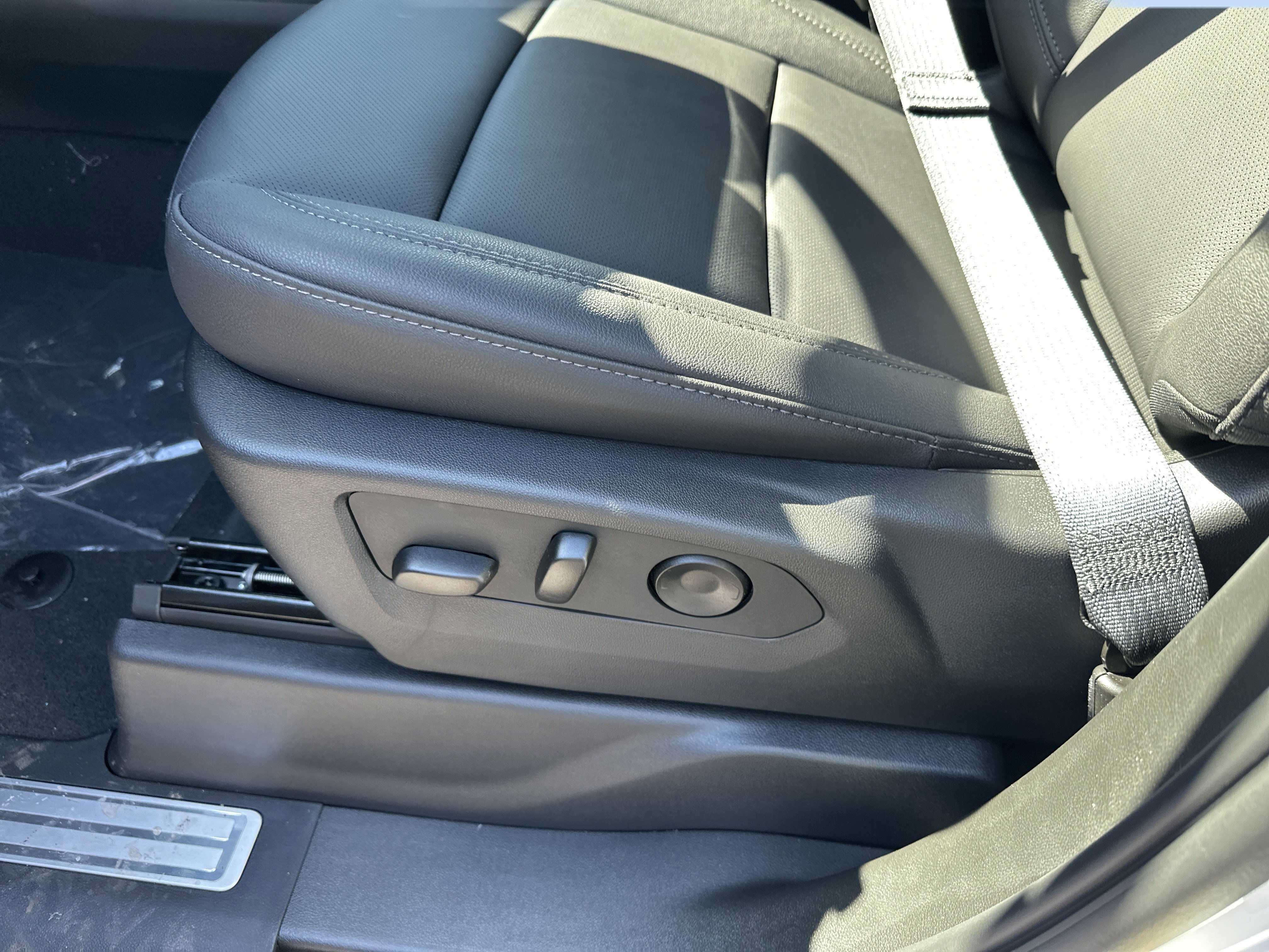 New 2026 Chevrolet Silverado 3500 LTZ w/ LTZ Plus Package image 12