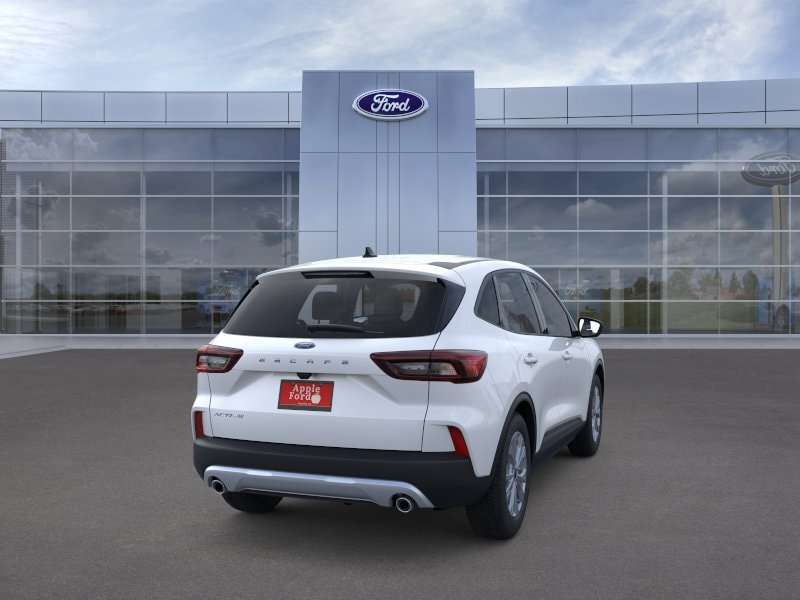 New 2026 Ford Escape Active FWD image 8