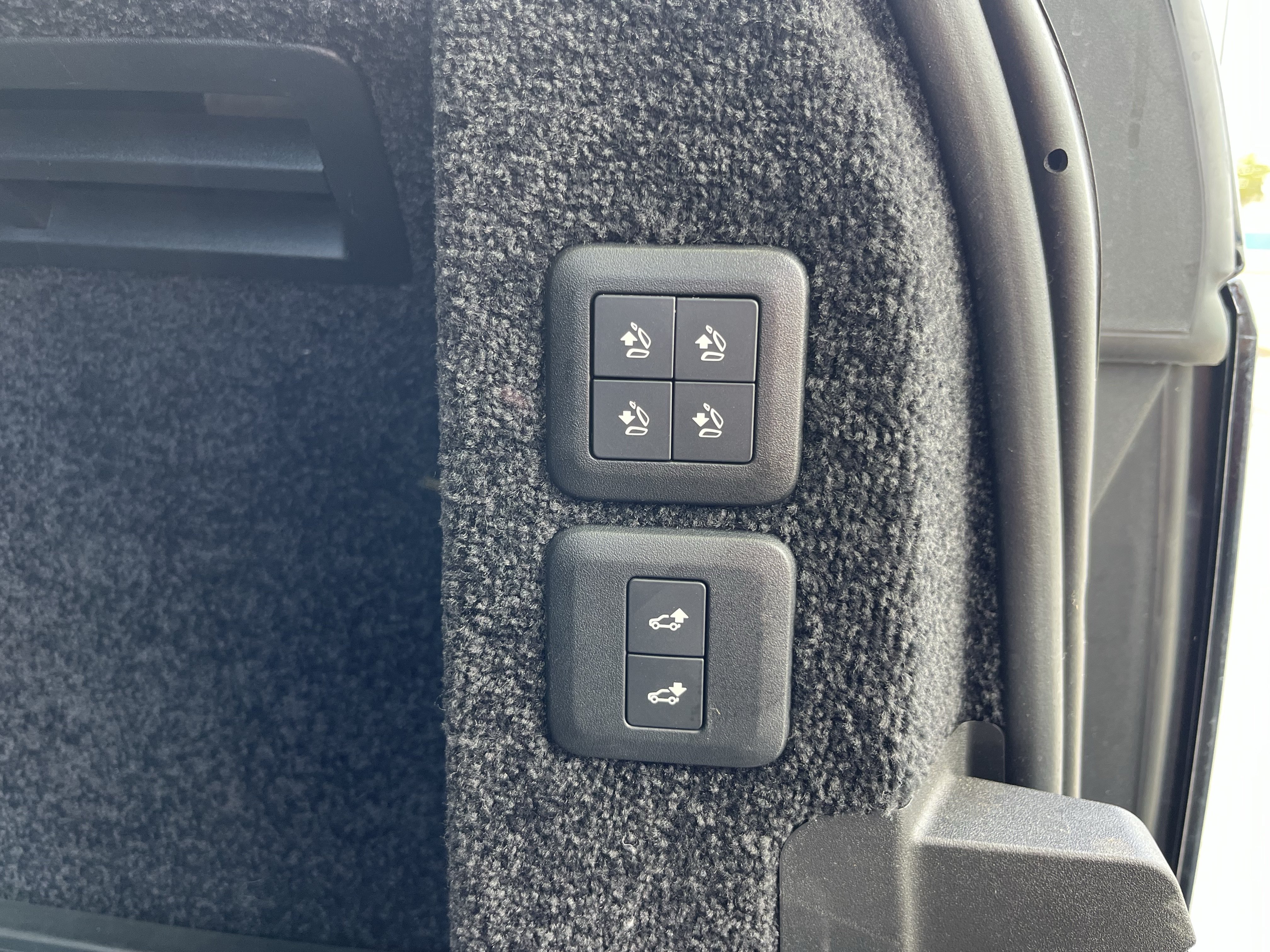 Used 2019 Land Rover Range Rover Supercharged AWD/4WD image 16