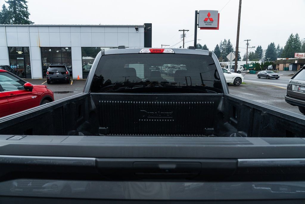 Used 2023 Ford F150 XLT AWD/4WD image 7
